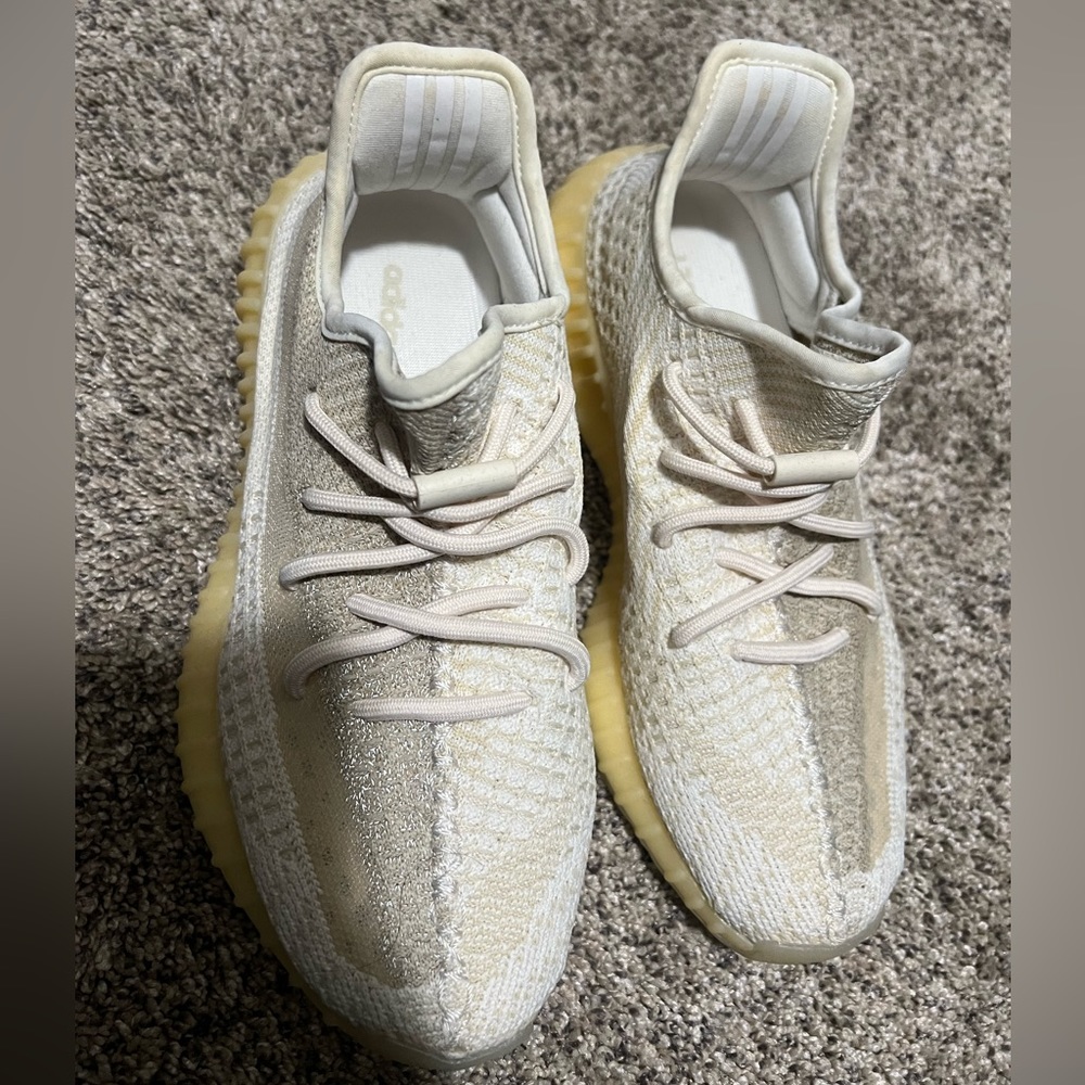 MENS YEEZY V2 Natural - Size 7 (women’s 9)
